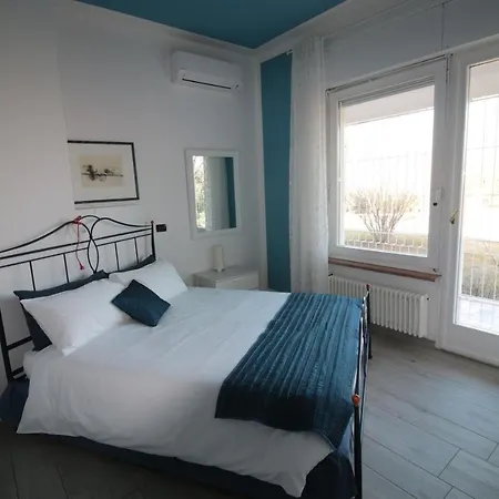 Silvia Olivetti 4* Banchette D'Ivrea