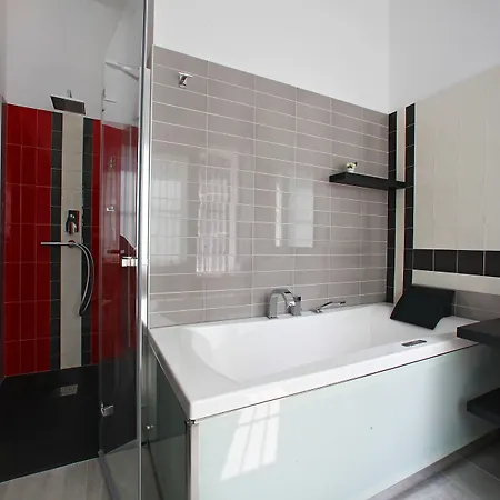 Silvia Olivetti Oda ve Kahvaltı Banchette D'Ivrea