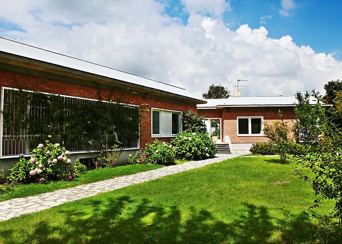 Frühstückspension Silvia Olivetti 4*